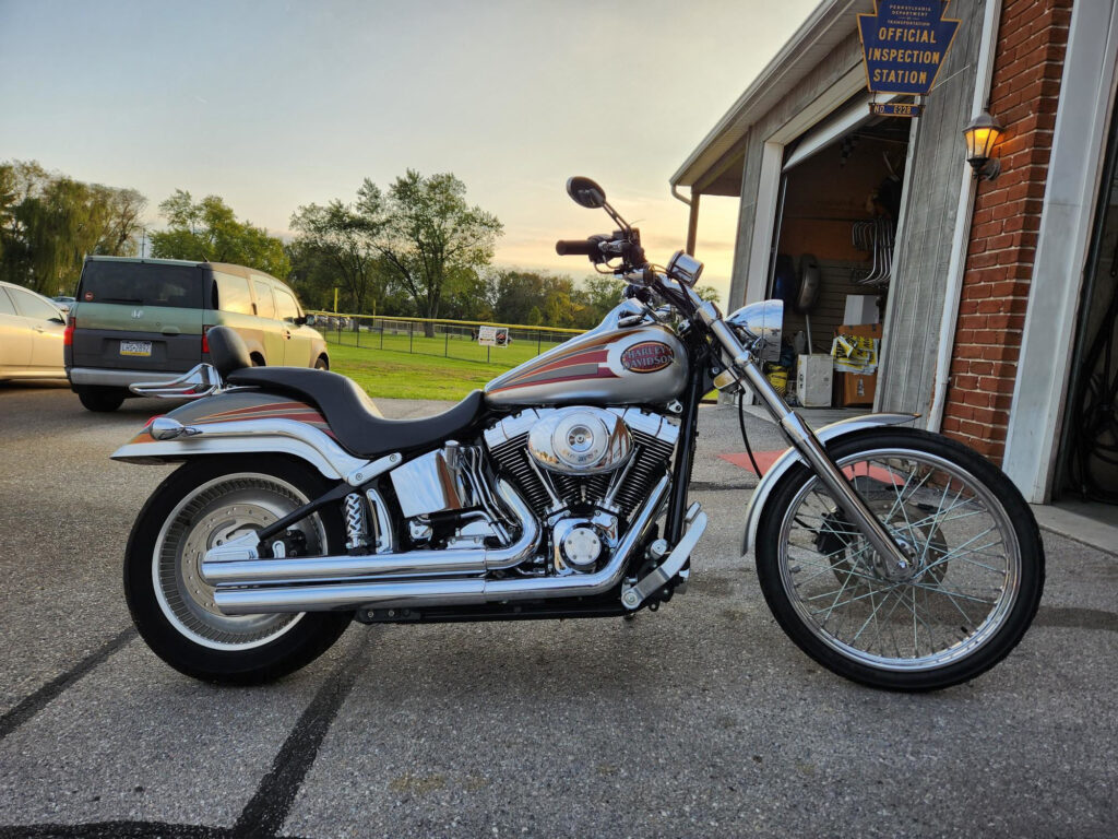 2003 Harley-Davidson® FXSTDSE Screamin’ Eagle® Softail® Deuce – $7200